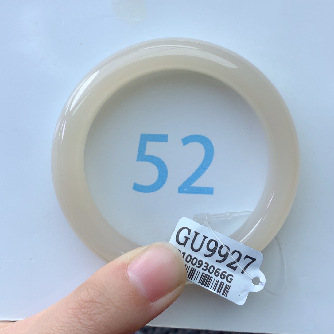 和田玉手镯未镶嵌a*惠