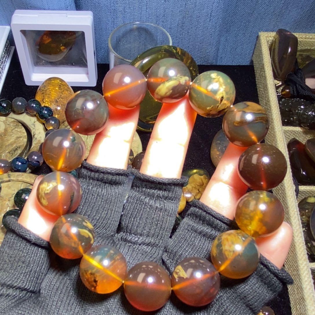 琥珀未镶嵌裸石珀