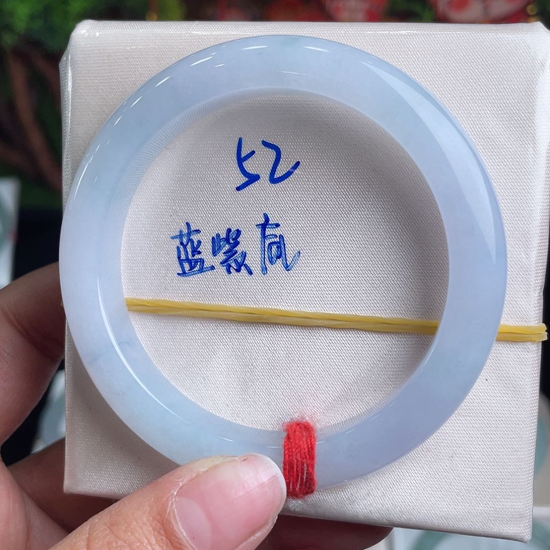 翡翠手镯未镶嵌缅甸翡翠手镯9