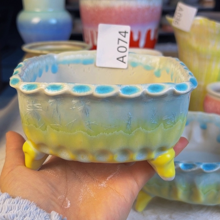 景德镇陶瓷艺术研究院