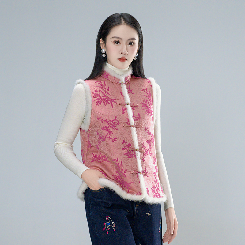 青娘子（善竹）暗纹提花慵懒风气质中式国风减龄显瘦驼绒马甲61028