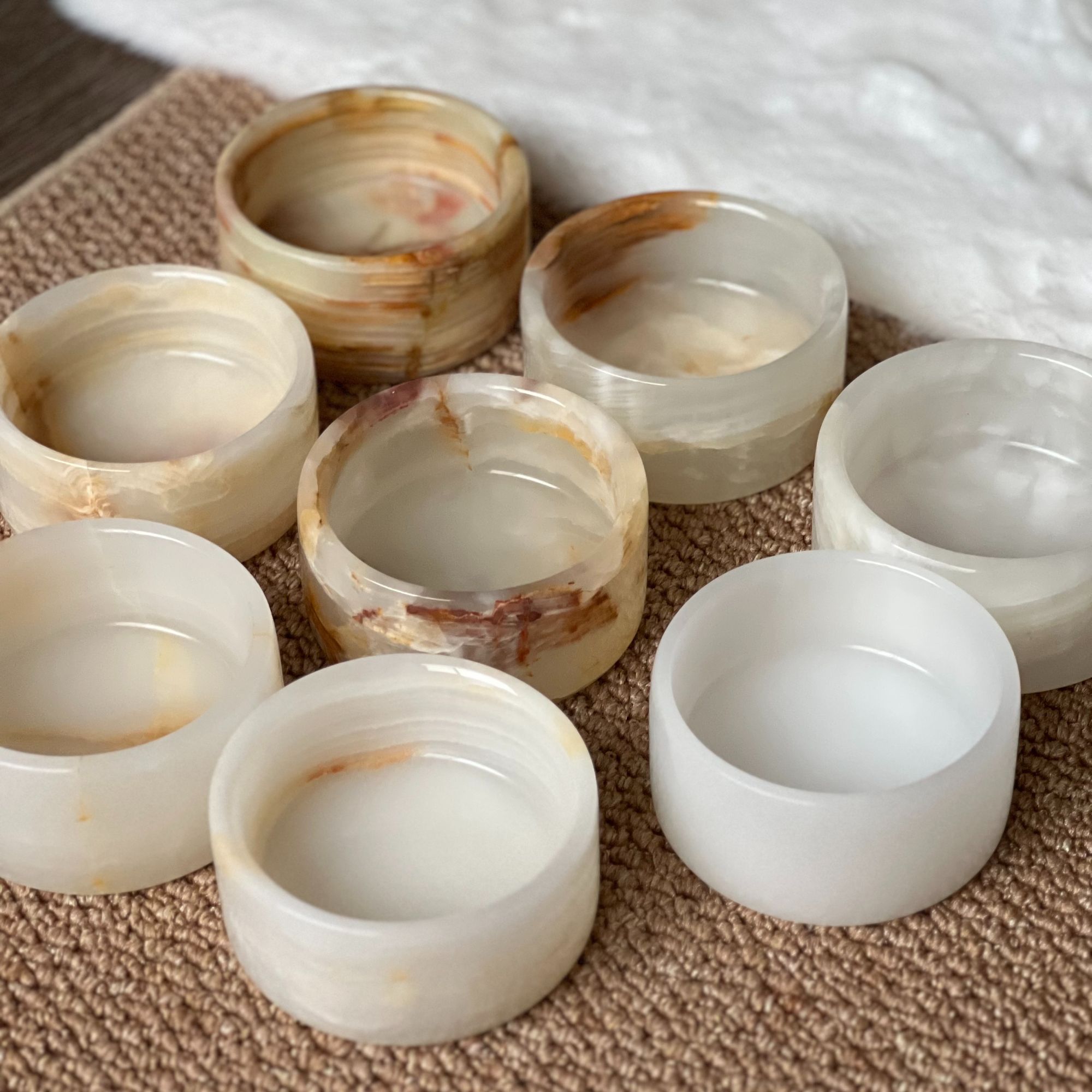 集石|天然白玉大理石宠物碗烟灰缸实用收纳家居装饰氛围感摆件