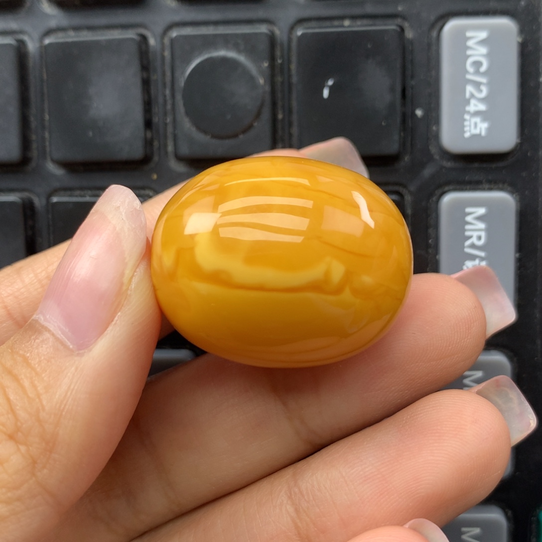 琥珀未镶嵌珠宝奇石22m27m