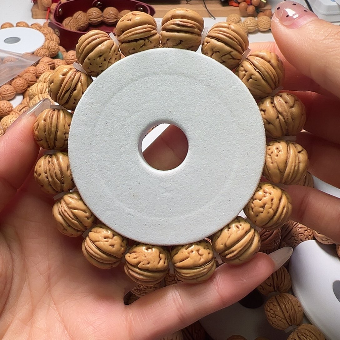 吊坠桃核肌肉金豆