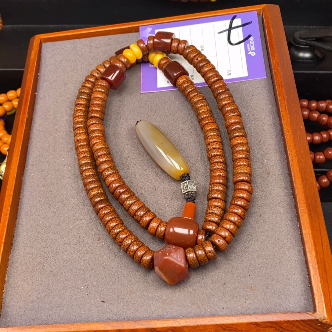 星月菩提吊坠沙**洲星月