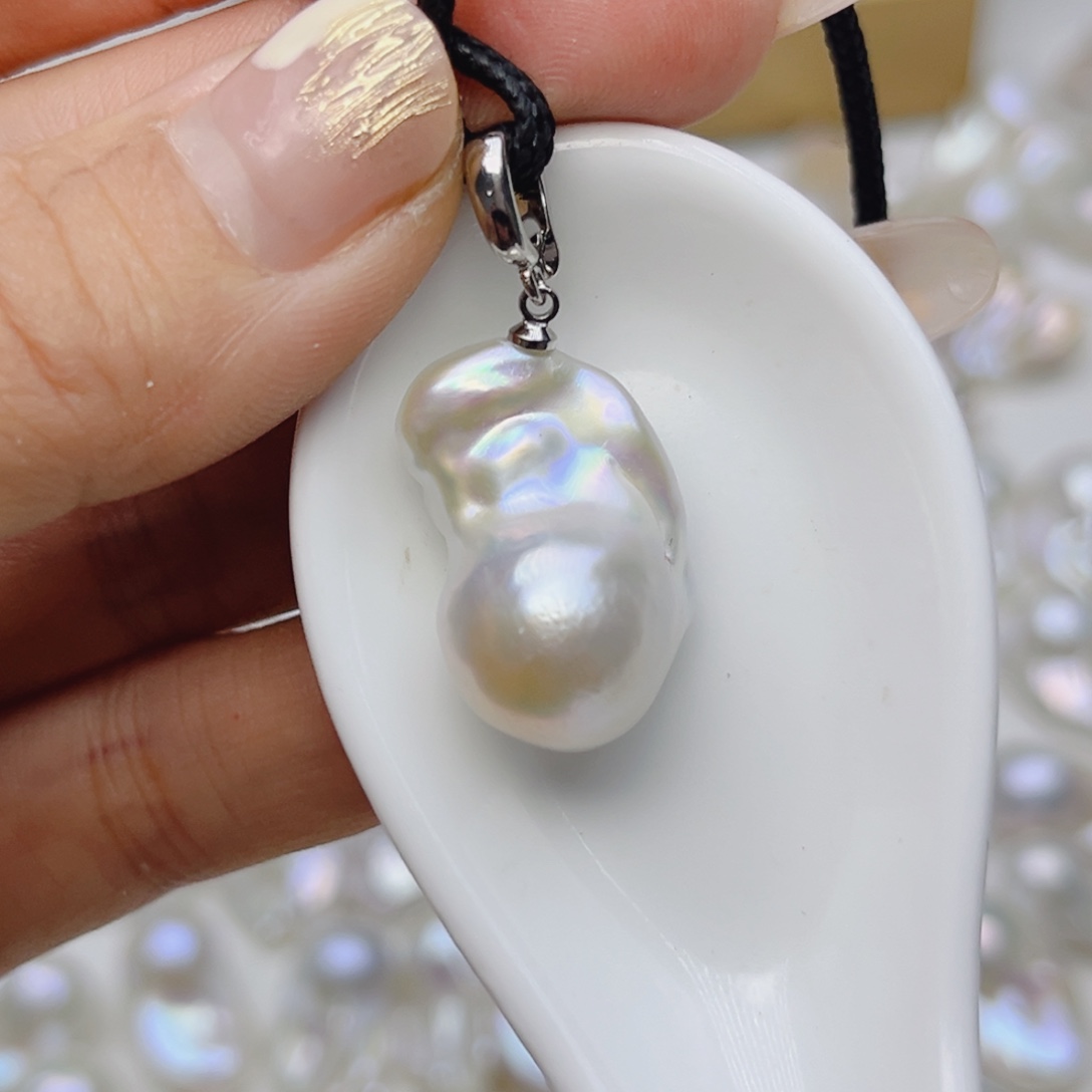 未镶嵌颈饰淡水珍珠