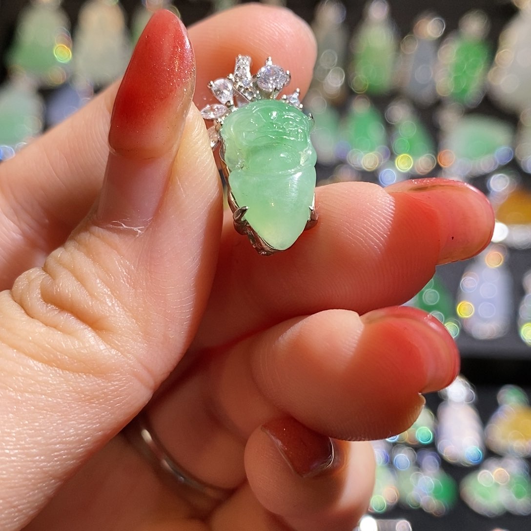 颈饰银S925镶嵌翡翠天然翡翠