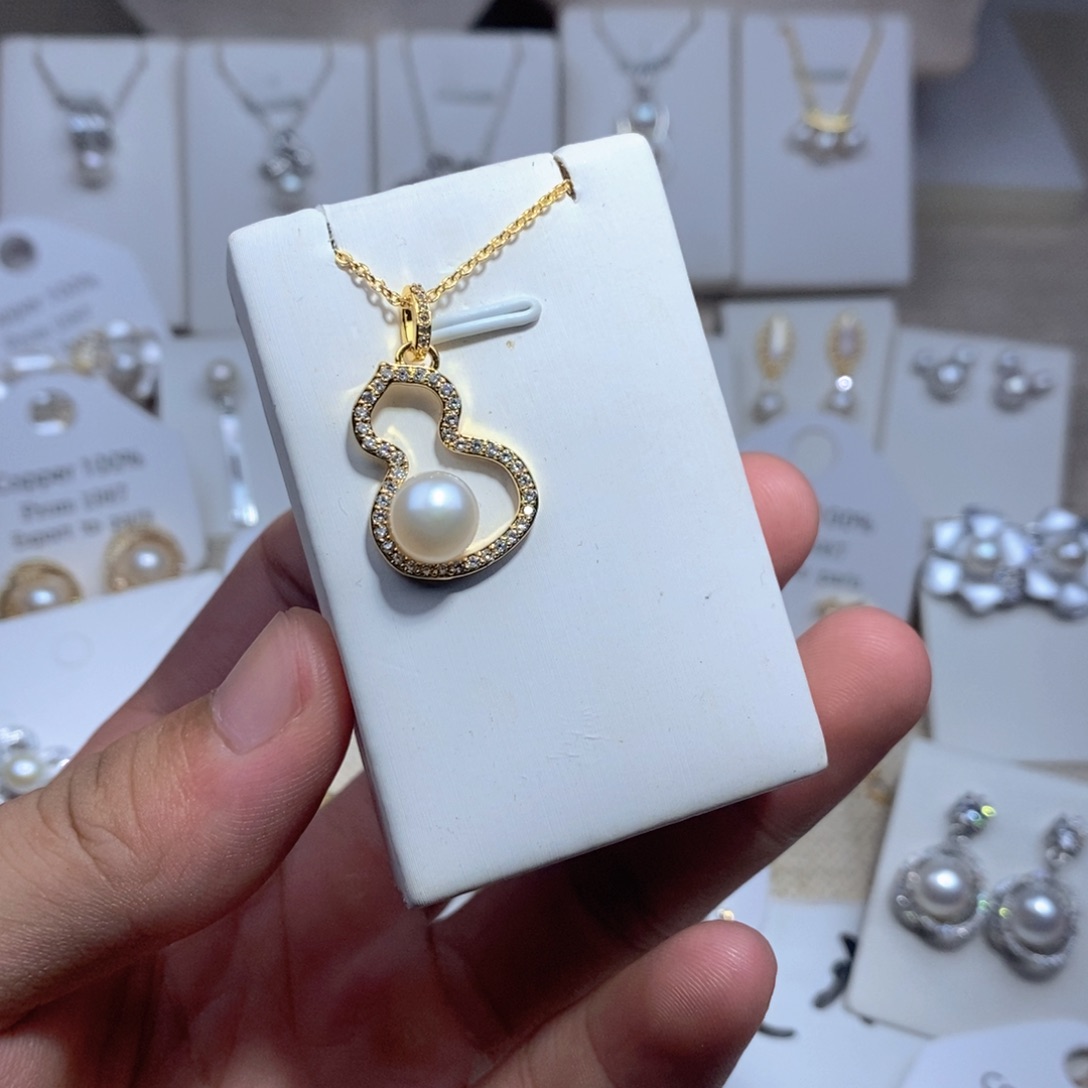 未镶嵌淡水珍珠耳饰