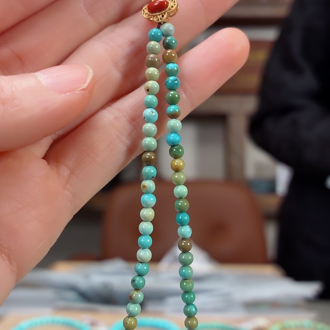 未镶嵌绿松石珠宝奇石