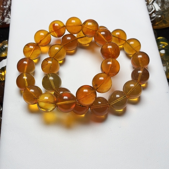 天****琥珀未镶嵌裸石14*