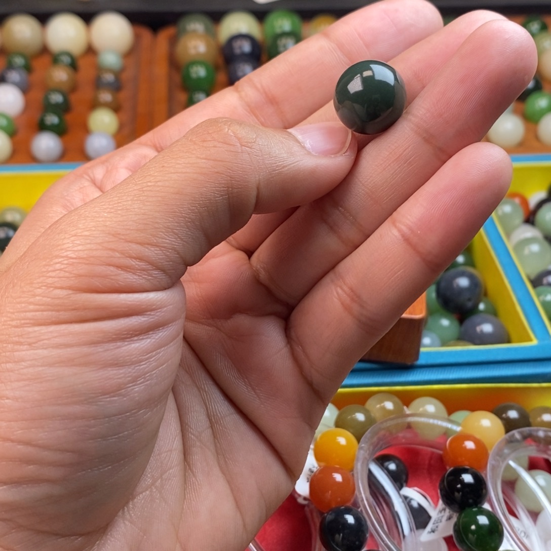 和田玉未镶嵌珠宝奇石卡14一细青玉y