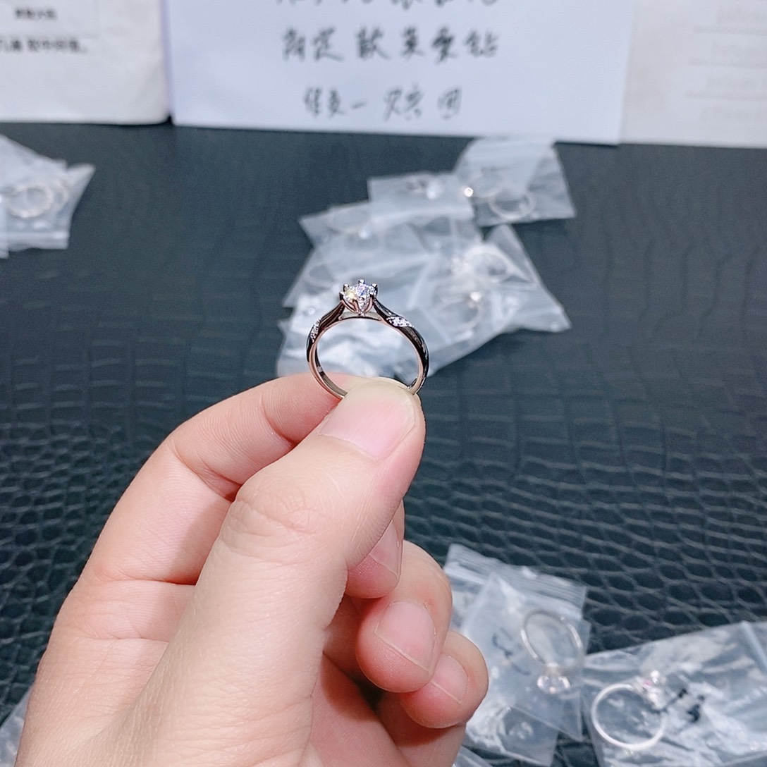 合成碳硅石925银通灵50分13码