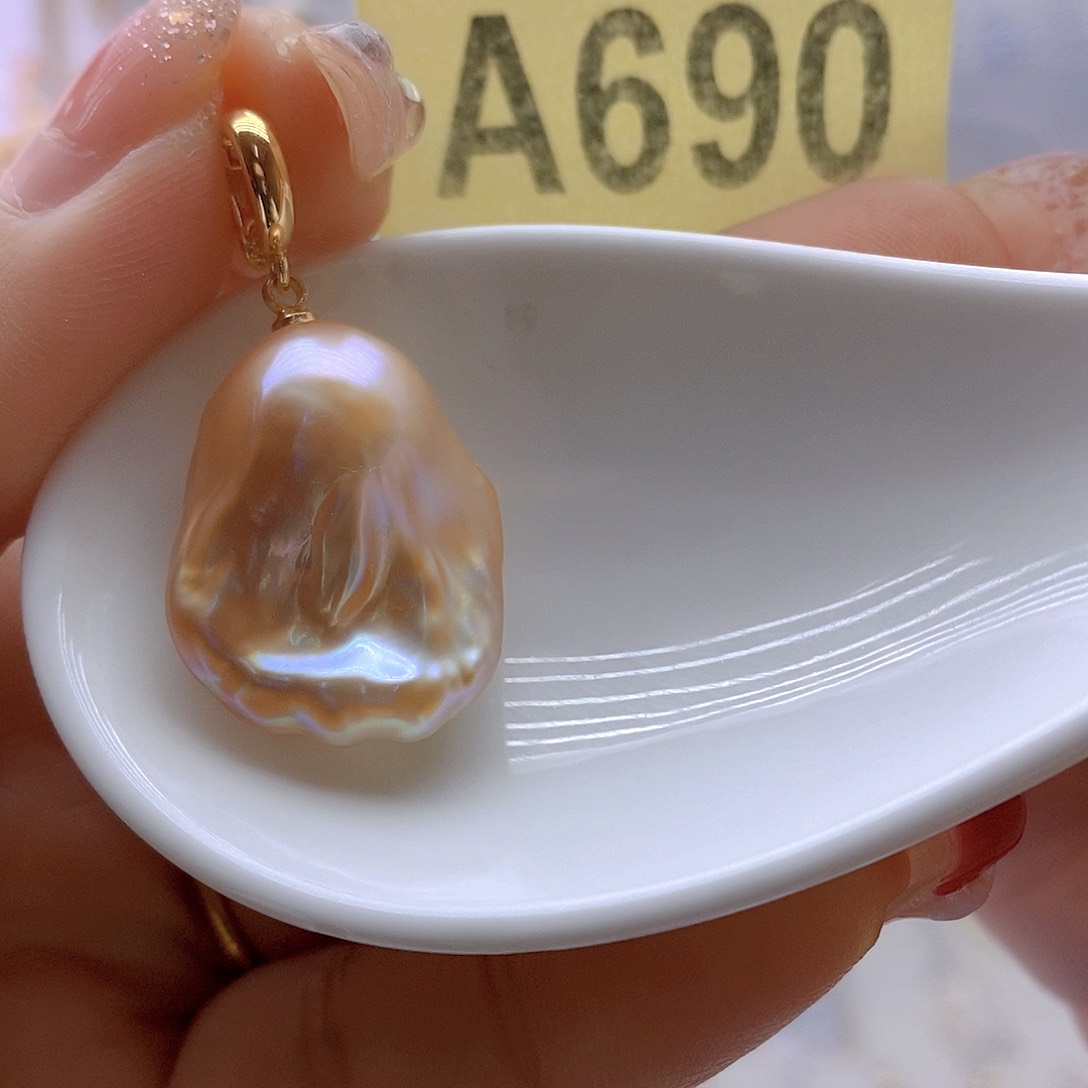 淡水珍珠颈饰未镶嵌