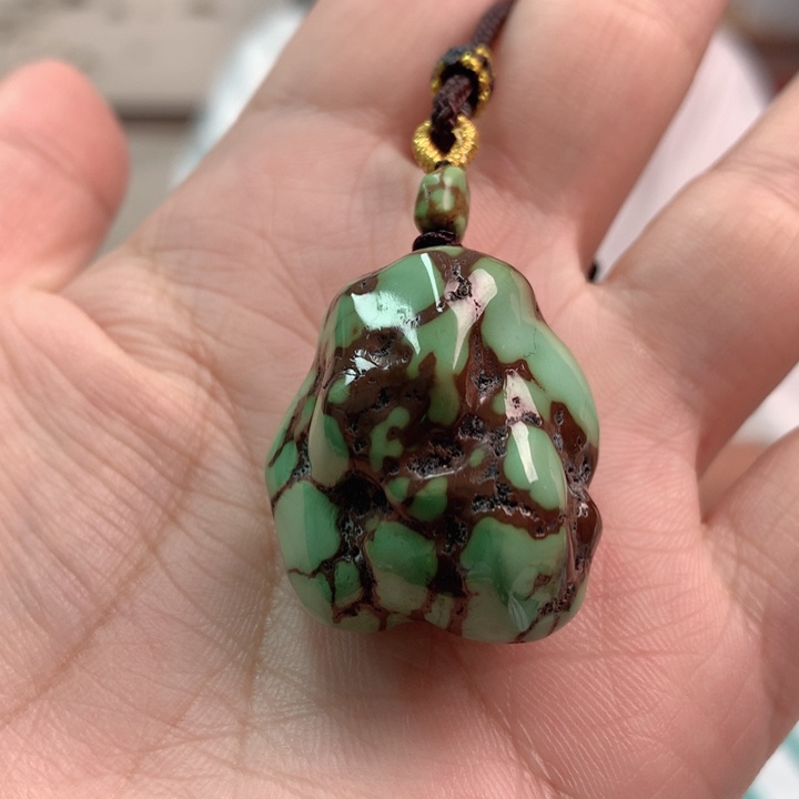 未镶嵌绿松石珠宝奇石