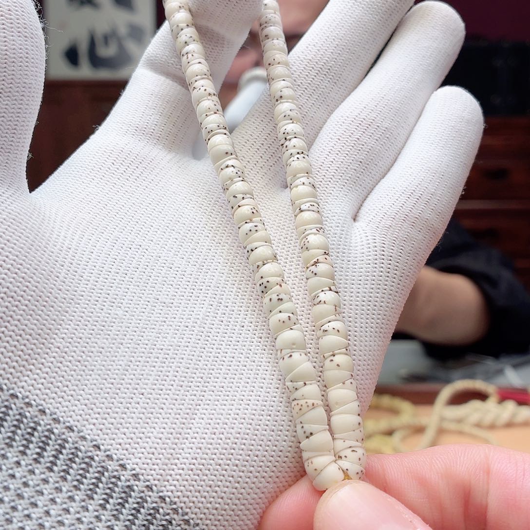 星月菩提吊坠大肠福利，70号