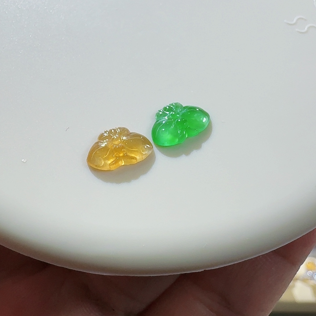 翡翠颈饰未镶嵌裸石