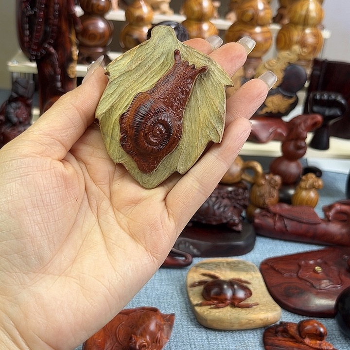 木幸**w小叶紫檀白皮蜗牛手把吊坠