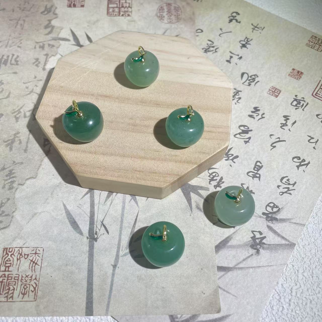 天然玉石 手工小苹果平安吊坠多样性发货拍一发一 D133
