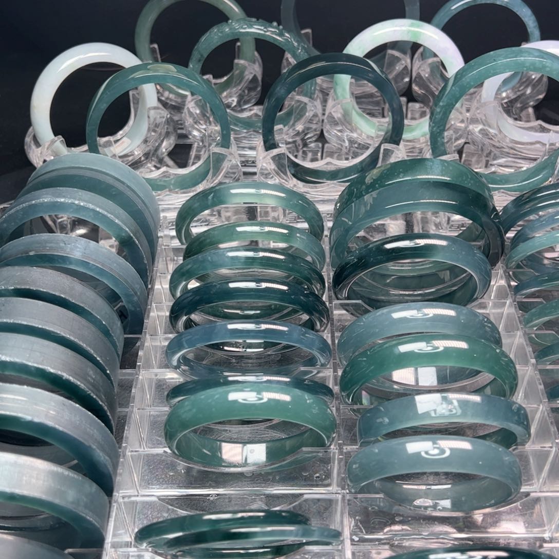 定制翡翠翡翠未镶嵌通**哥