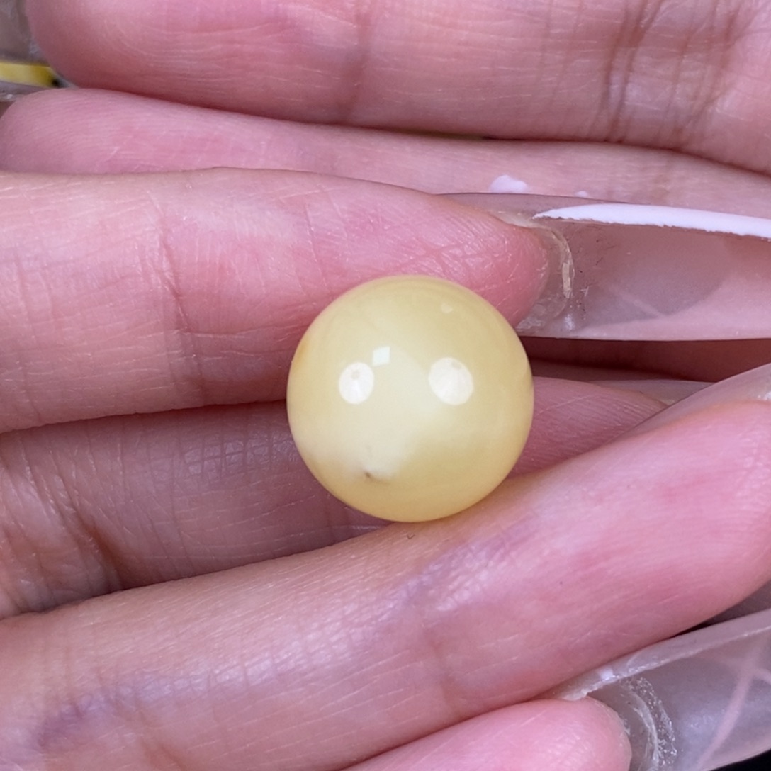 琥珀未镶嵌珠宝奇石微瑕220