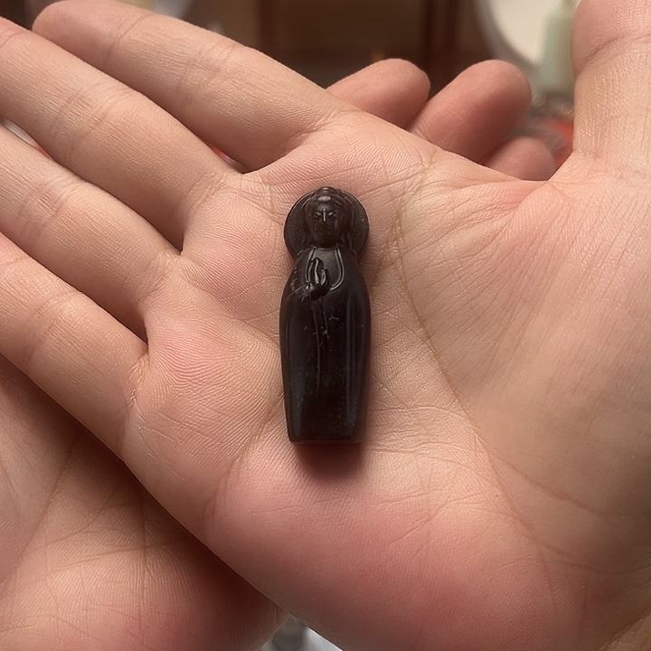 颈饰未镶嵌和田玉素衣观音