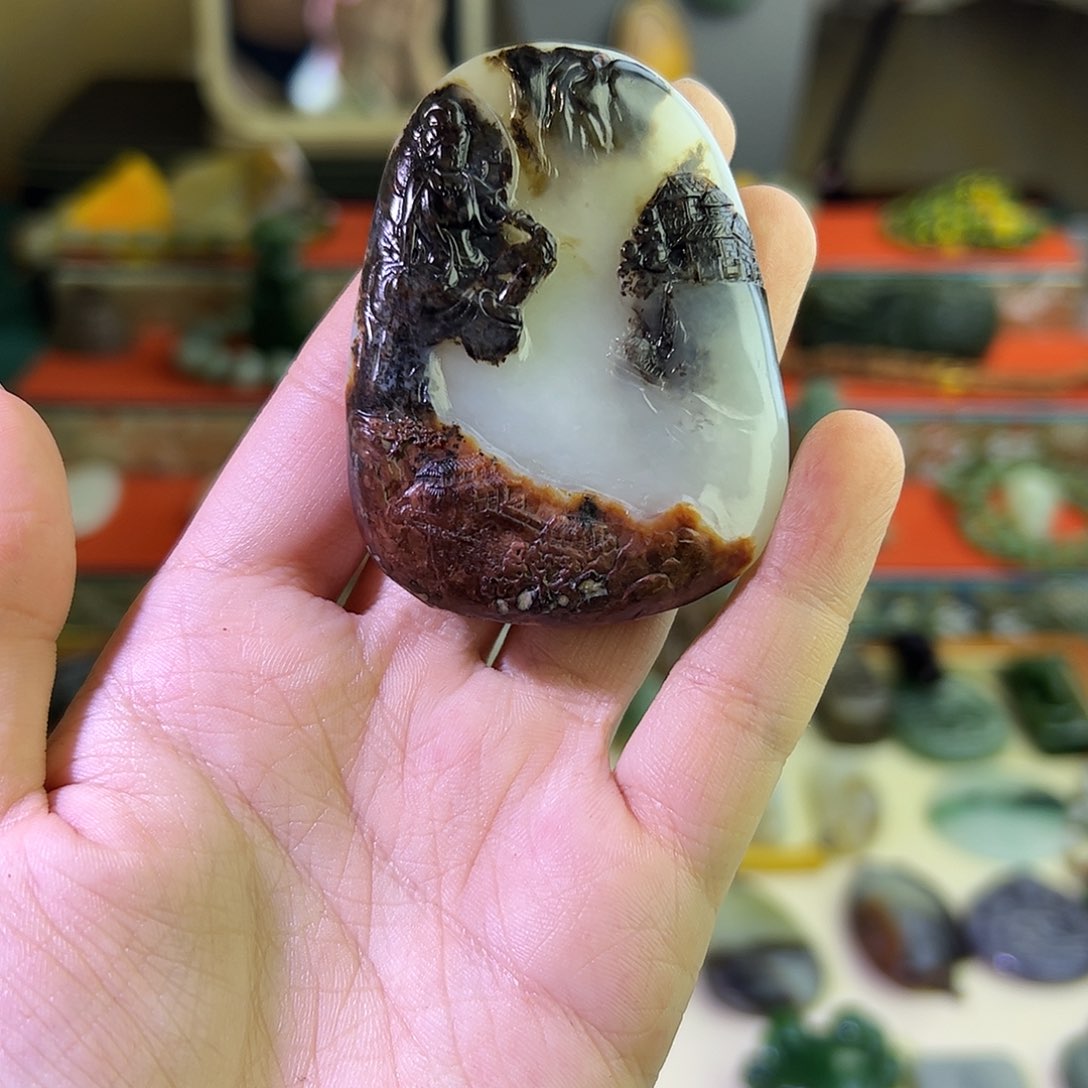 和田玉颈饰未镶嵌