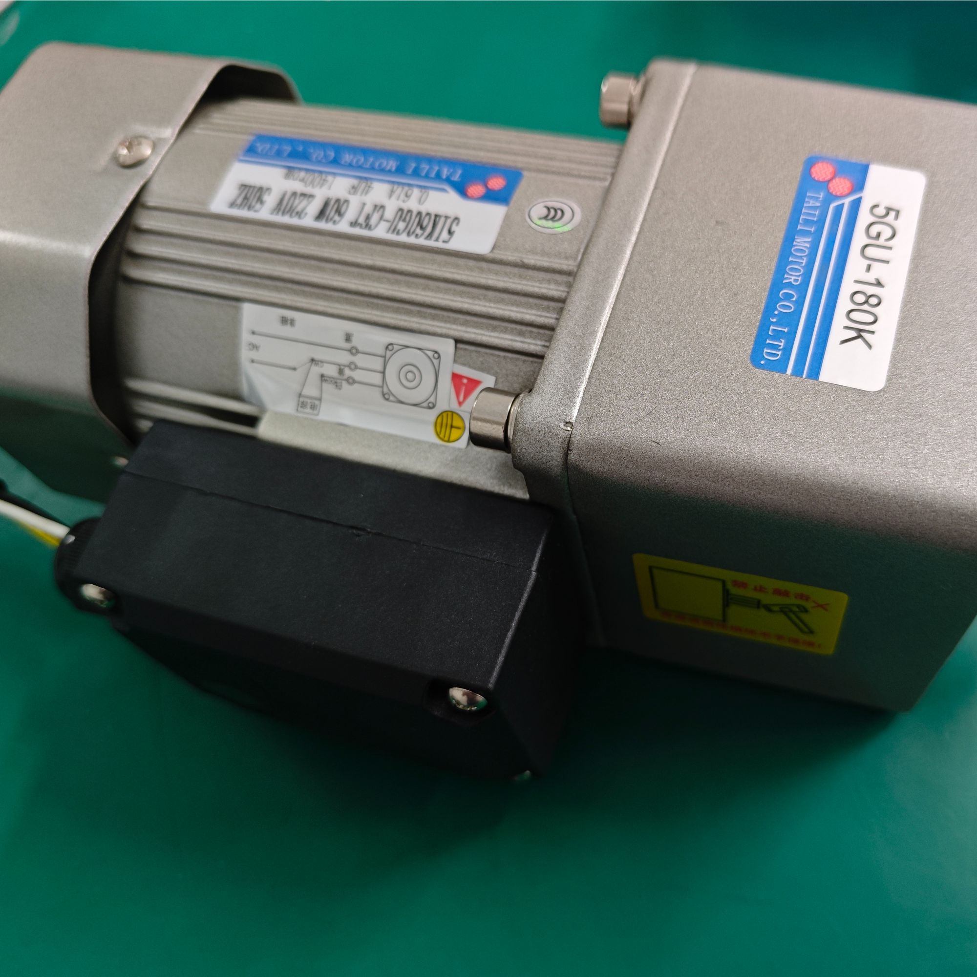 燃烧机专用进料电机  60w