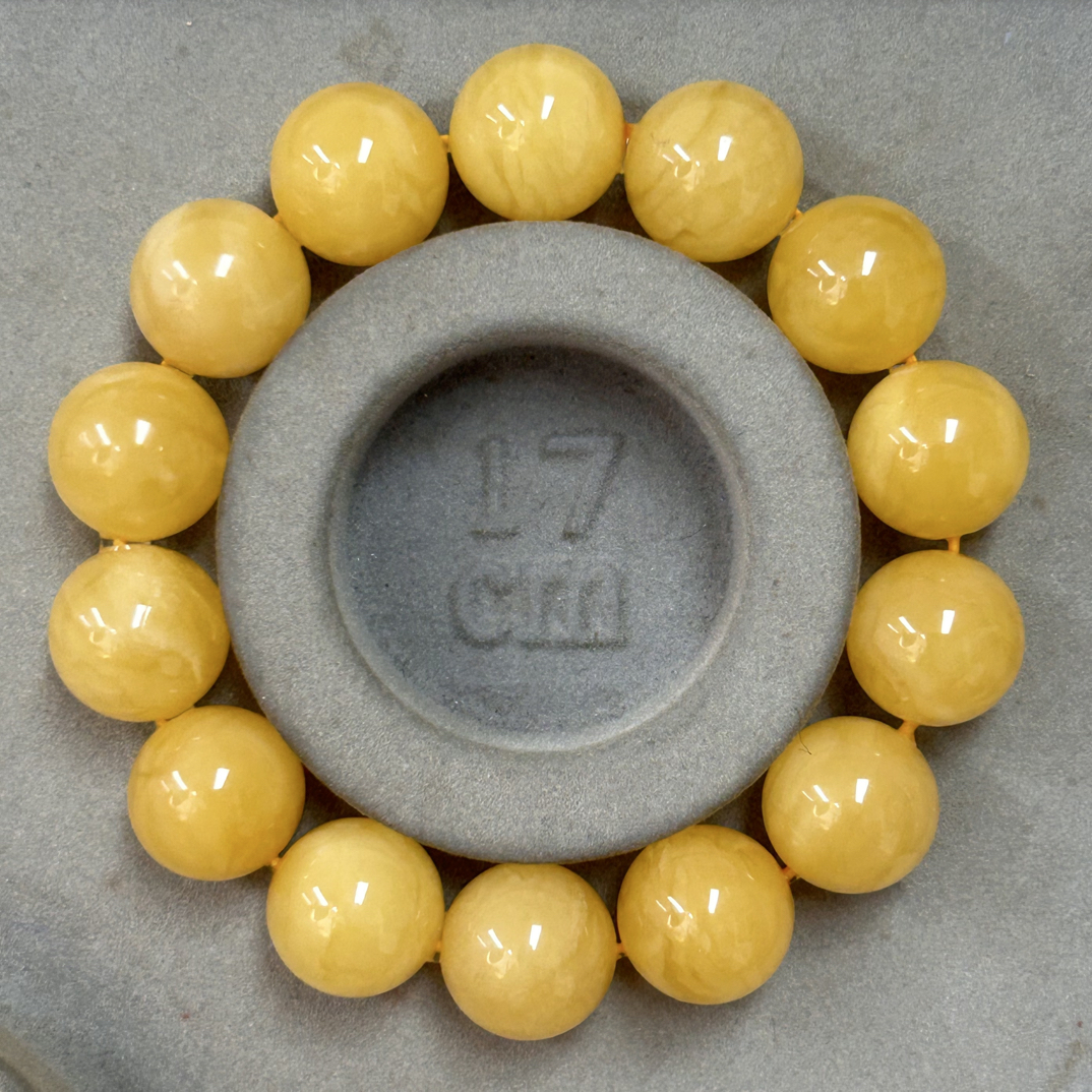 白花蜡圆珠手串15加27.97克鸡油黄