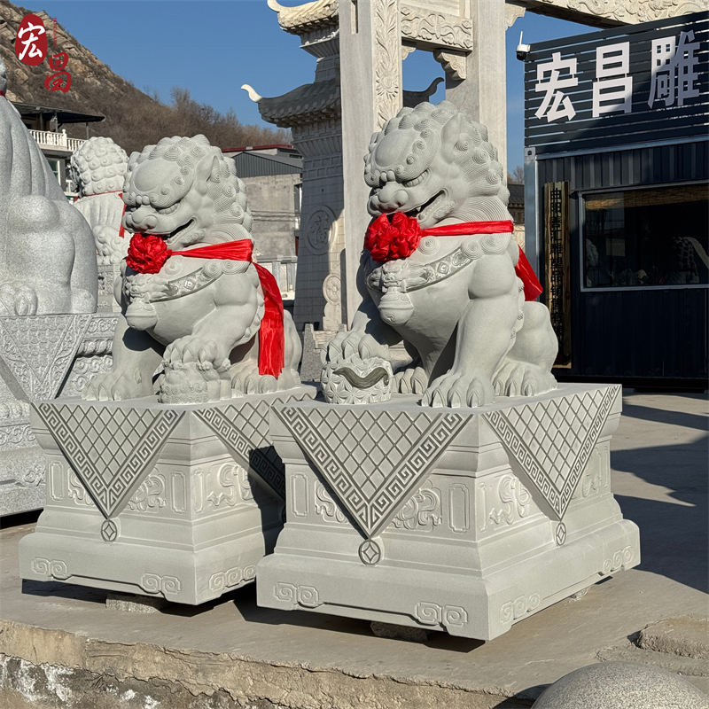 青石狮子一对1.6米高大红花石狮子1.5米公司单位银行别墅门口狮子