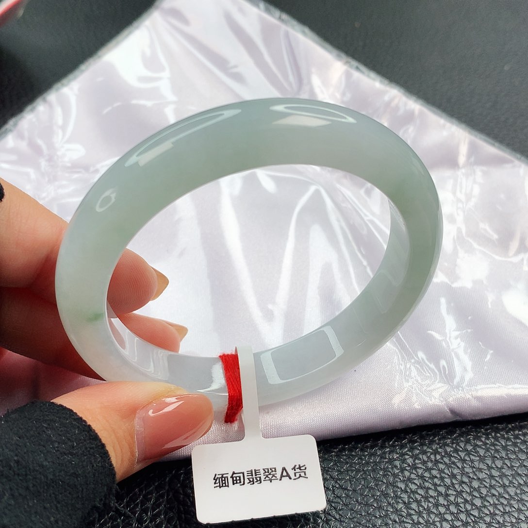翡翠手镯未镶嵌缅甸天然a货翡翠0908
