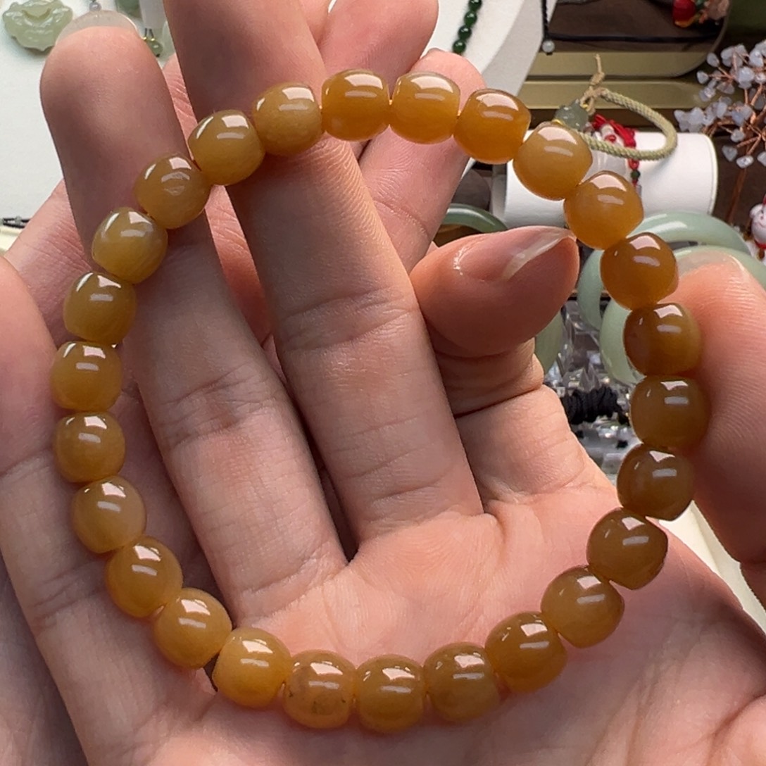 이***.和田玉（糖玉）未镶嵌手链