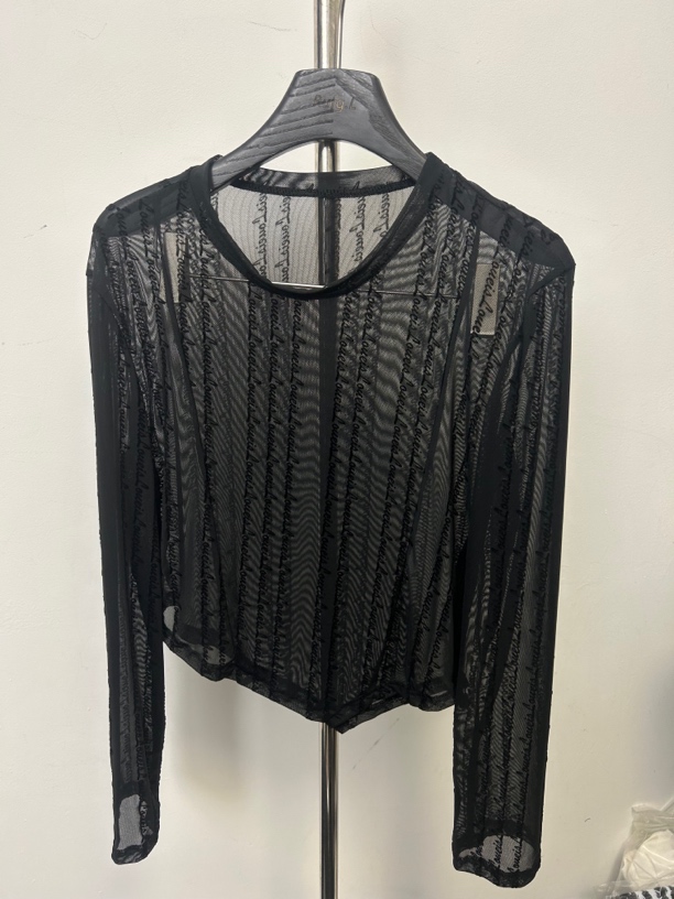 Rufg.L原创设计 字母网纱打底