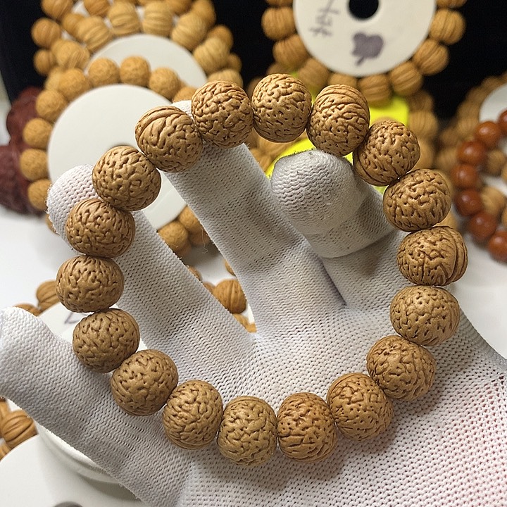 岳***哥吊坠桃核15苹果园桃核