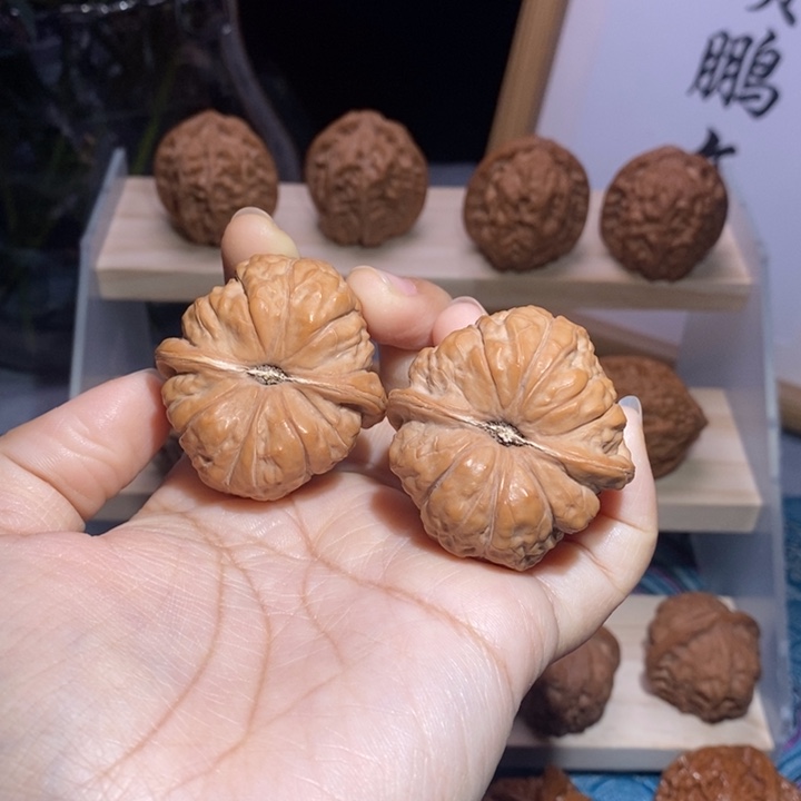 文玩核桃吊坠南瓜墩