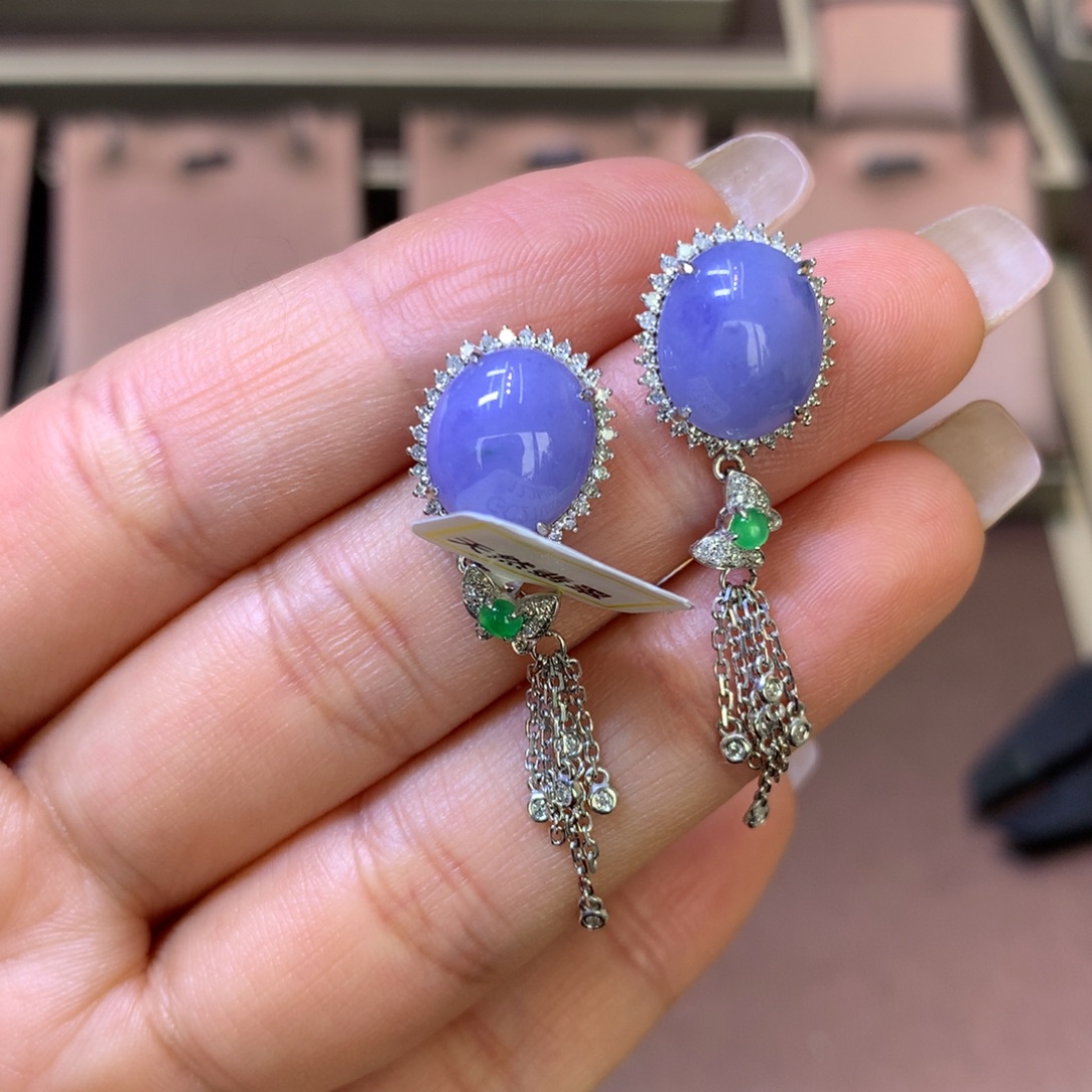 翡翠18K金镶嵌颈饰翡翠吊坠