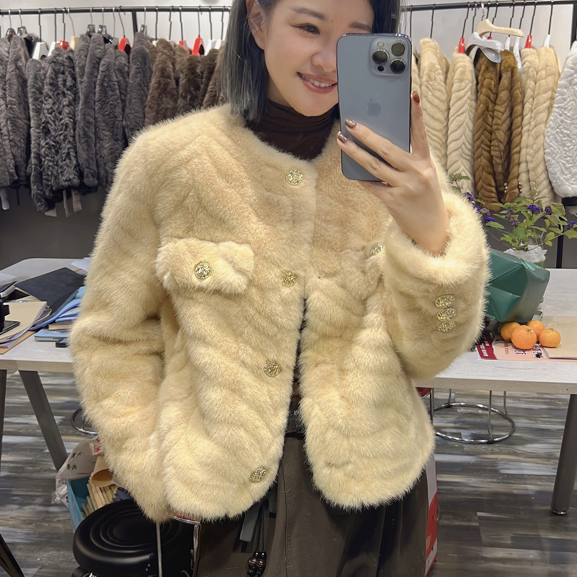 人造皮草 冬季金叶貂轻奢短款外套加厚保暖时尚气质百搭上衣
