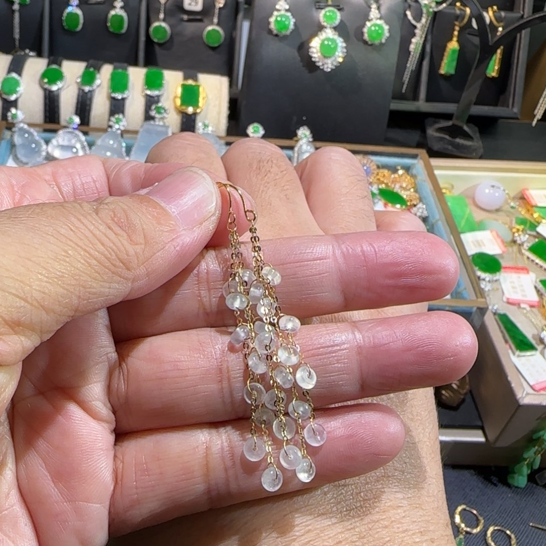 翡翠18K金镶嵌颈饰耳钩