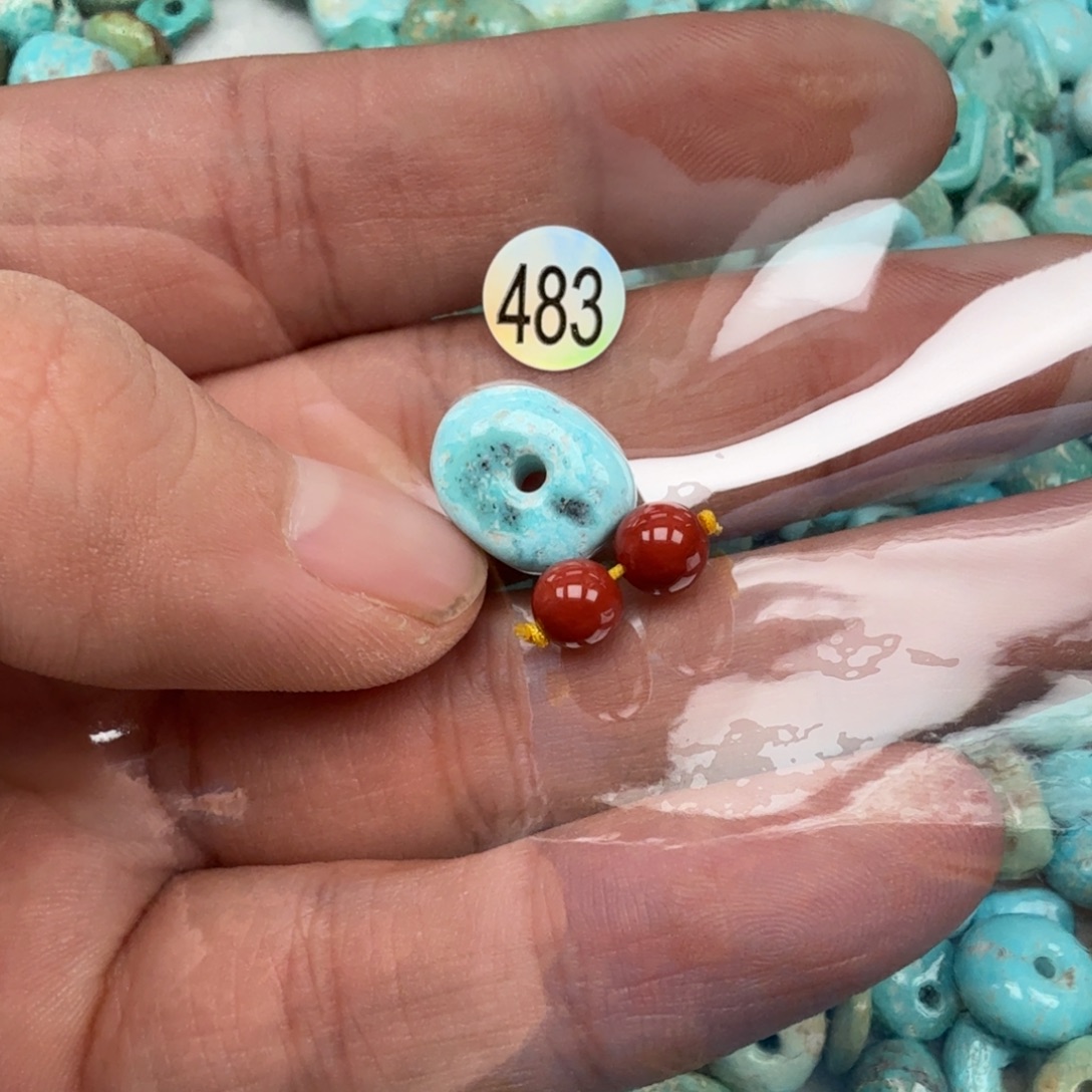 南红玛瑙未镶嵌珠宝奇石