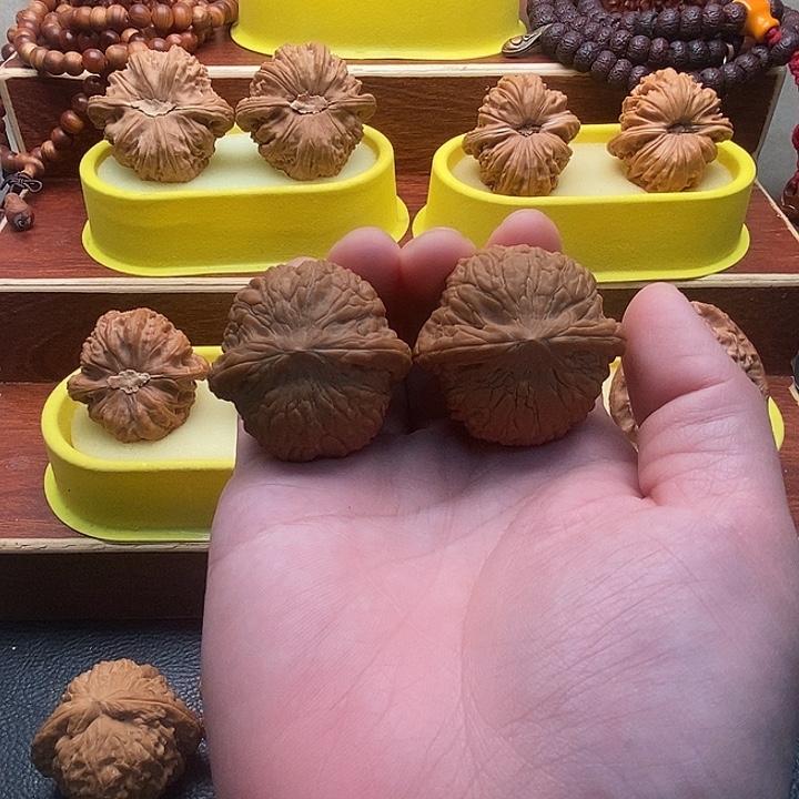 吊坠文玩核桃泥秋背