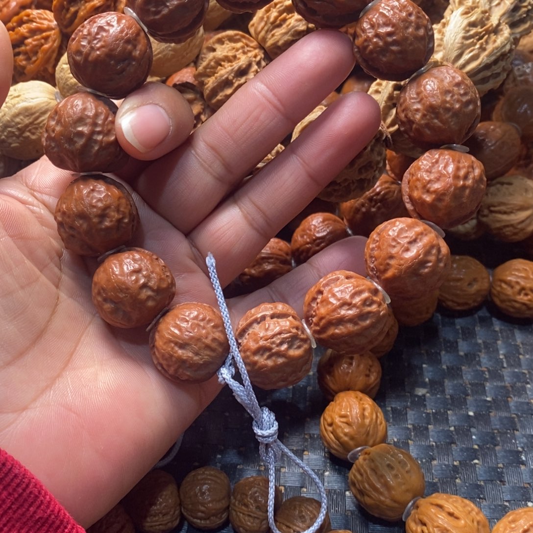 顽****文玩核桃吊坠铁皮纹