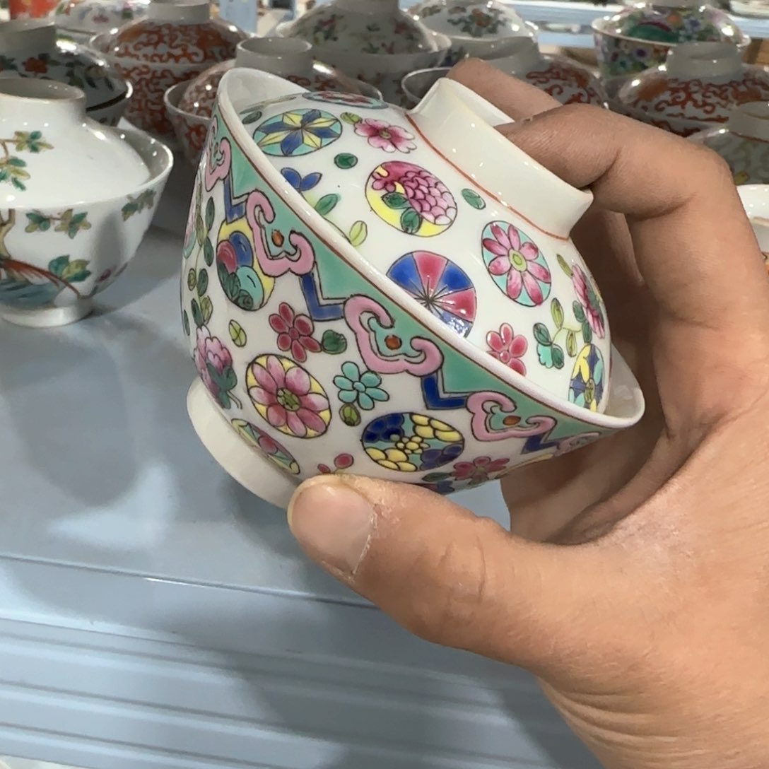 瓷片瓷器等艺术家都以精湛细腻