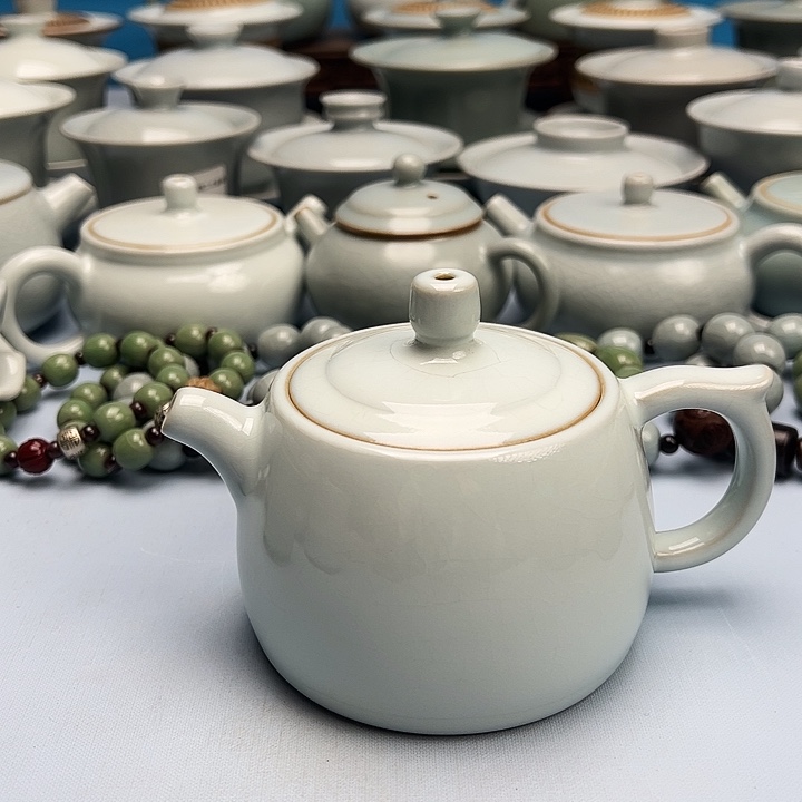 杯微暇月白釉井栏壶原矿原釉原产地