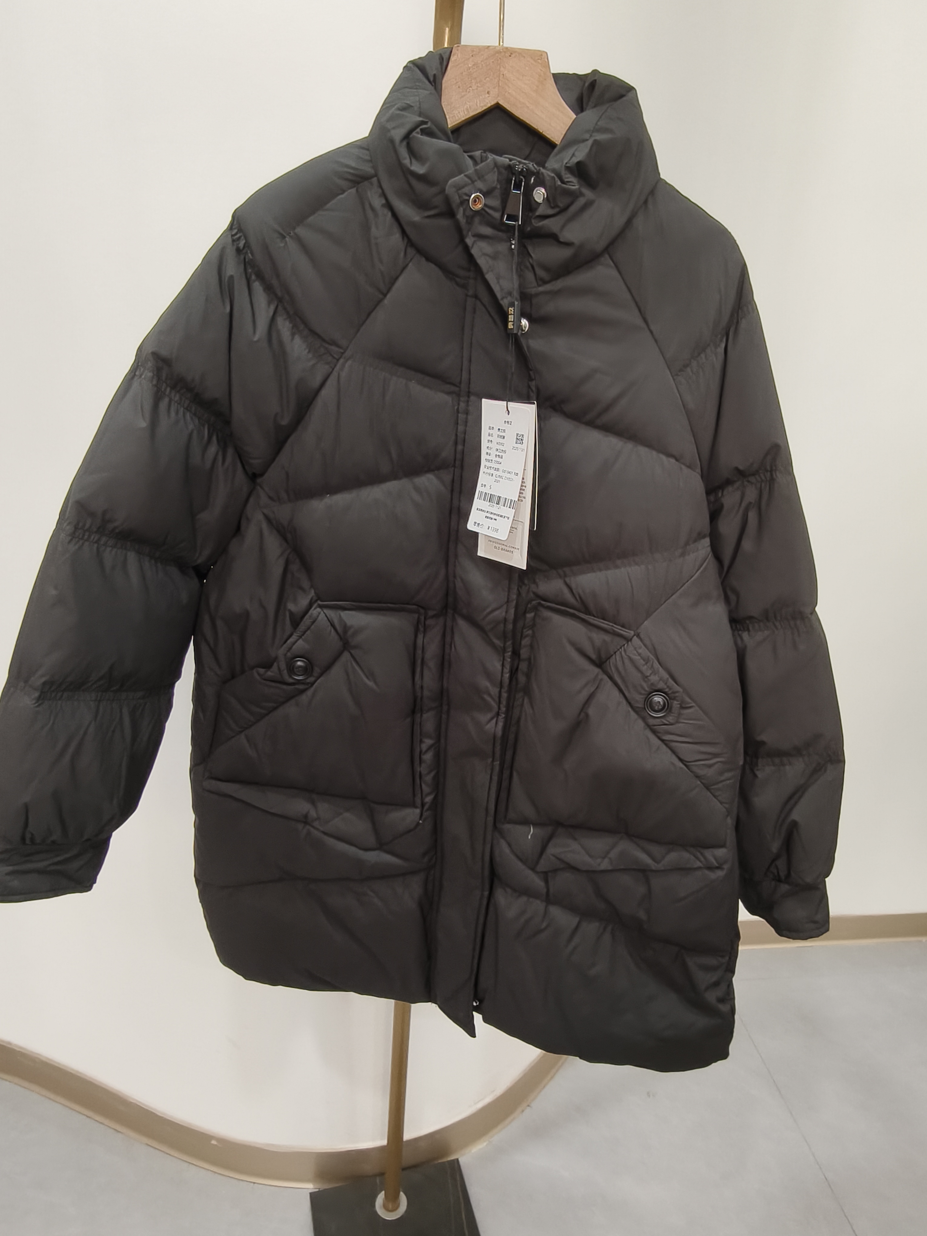 W2002厚款中长款保暖轻薄简约长袖黑色厚度冬季