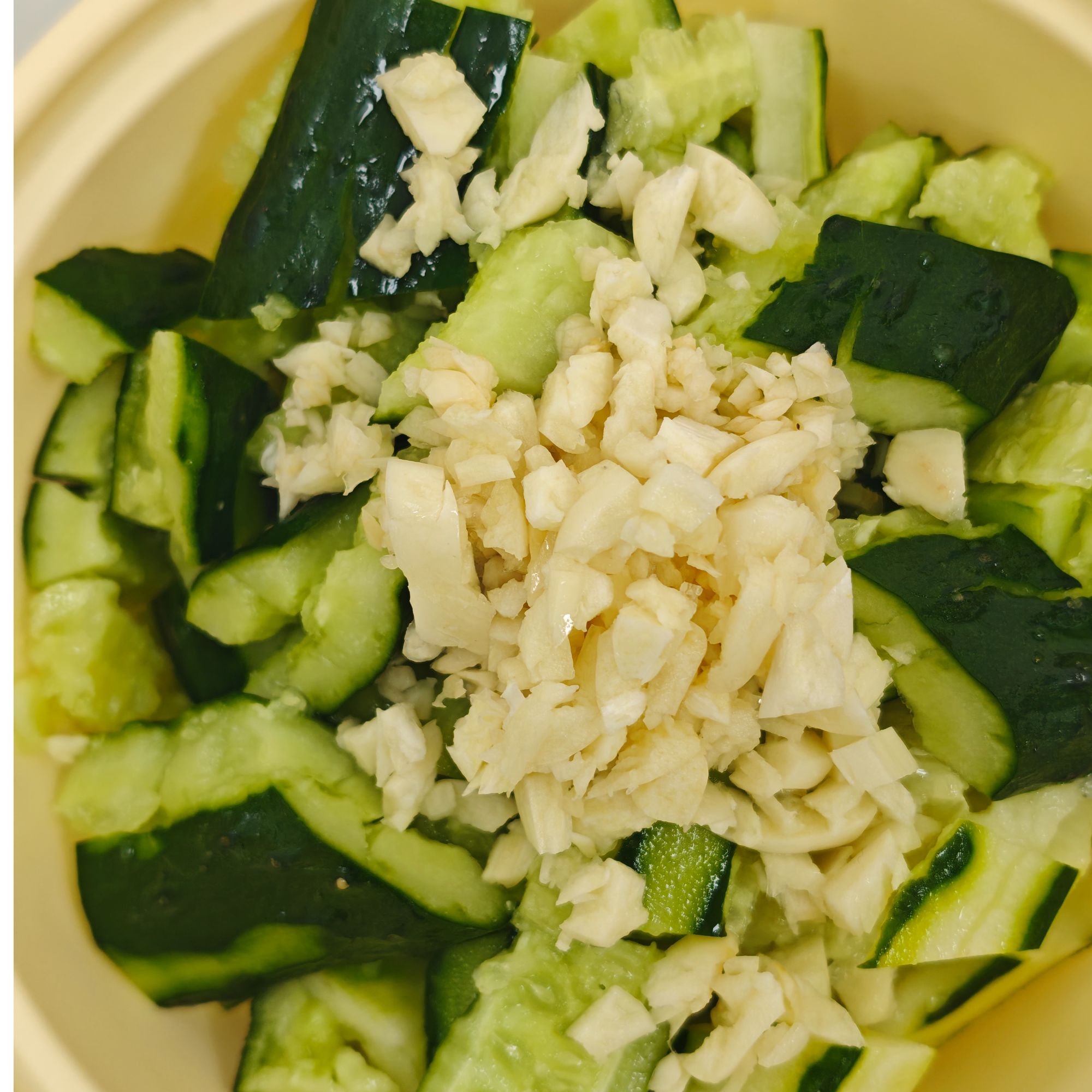 蒜泥黄瓜 {约320g}