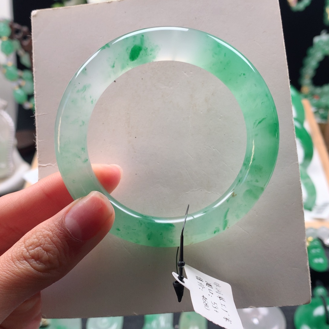 石英质玉未镶嵌手镯