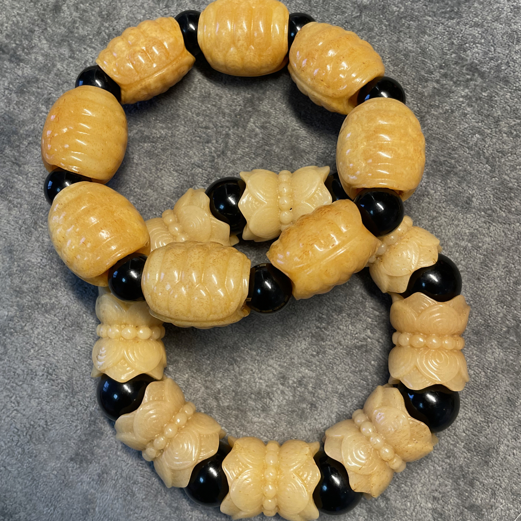 驼骨雕花手串大尺寸