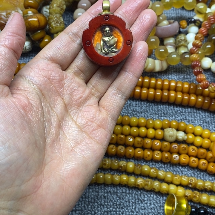 牛骨吊坠牦牛骨吊坠