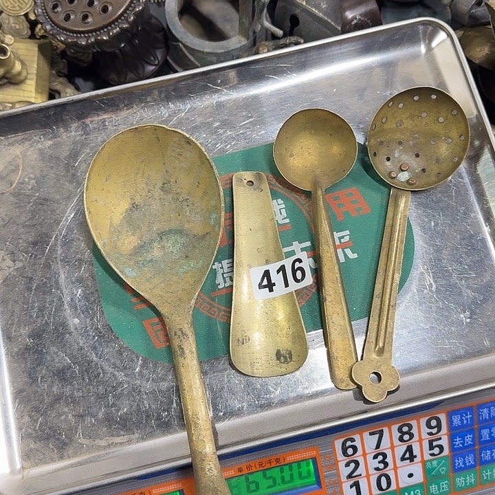 玲***姐闪电购铜摆件工艺品416