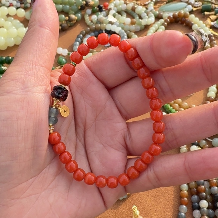 南红玛瑙未镶嵌颈饰