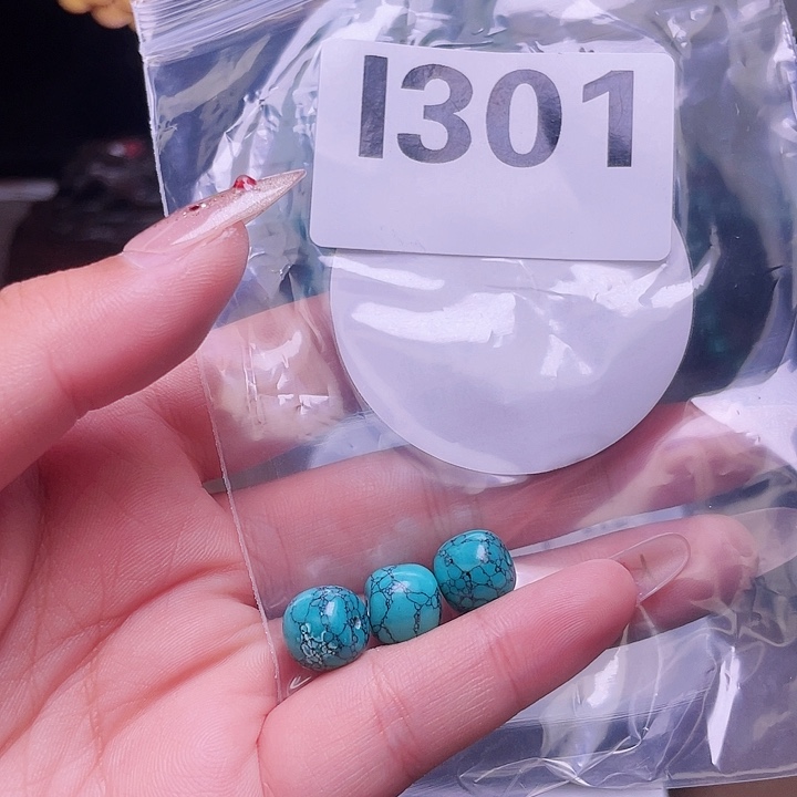 湖北十堰原矿绿小松